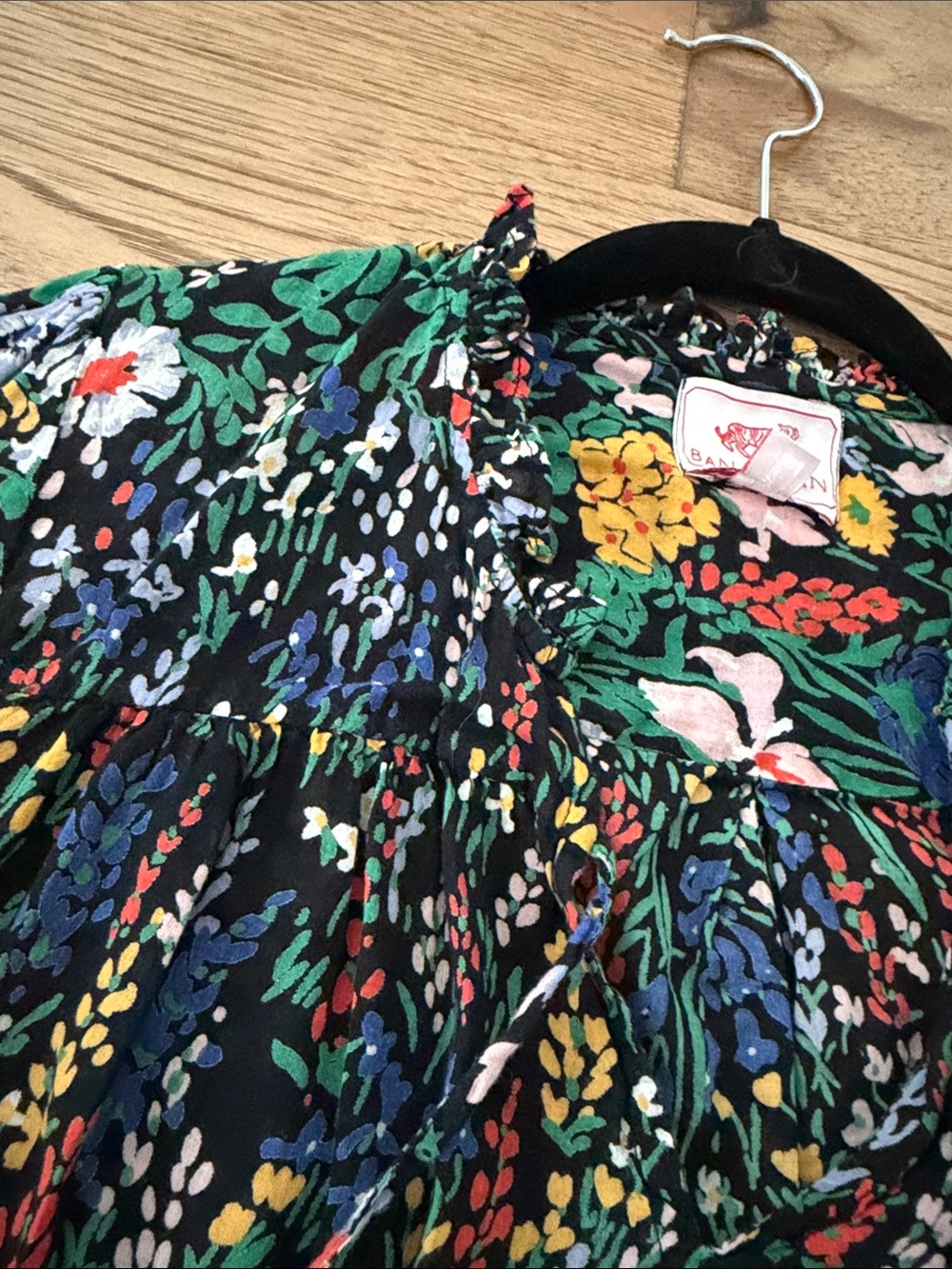 Banjanan Black Multi Floral V-Neck Long Sleeve Blouse - Picture 3 of 6